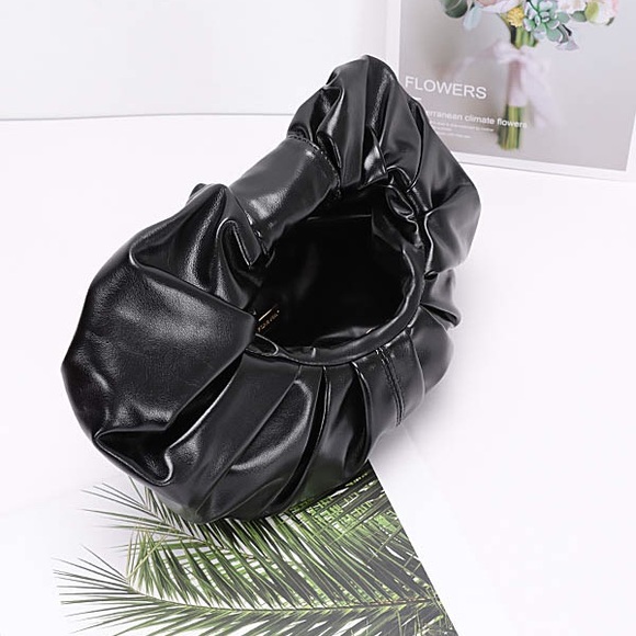 Glamorous Metallic Vegan Leather Clutch Bag - Picture 7 of 8